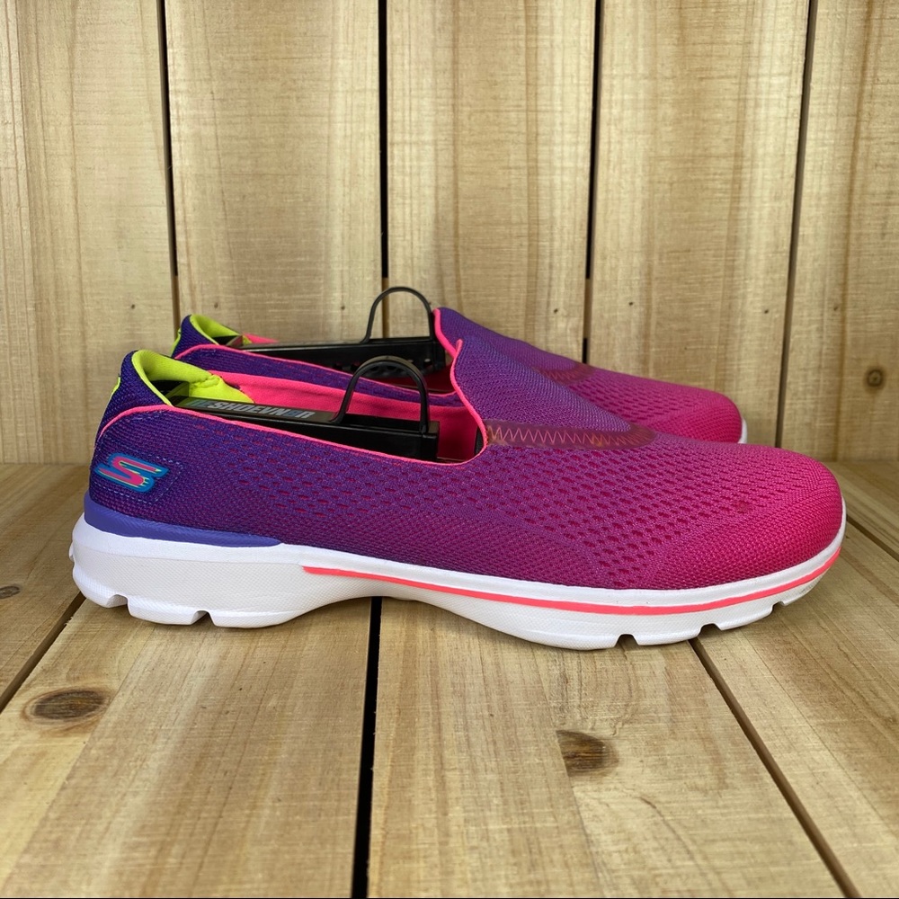 Skechers Go Walk 3
